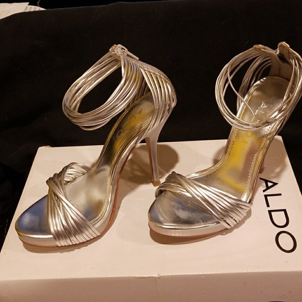 Silver Heels - image 1