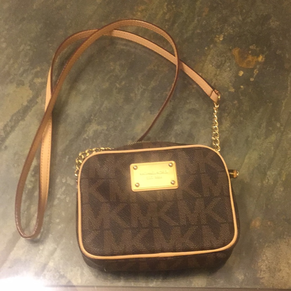 MICHAEL KORS CROSS BAG