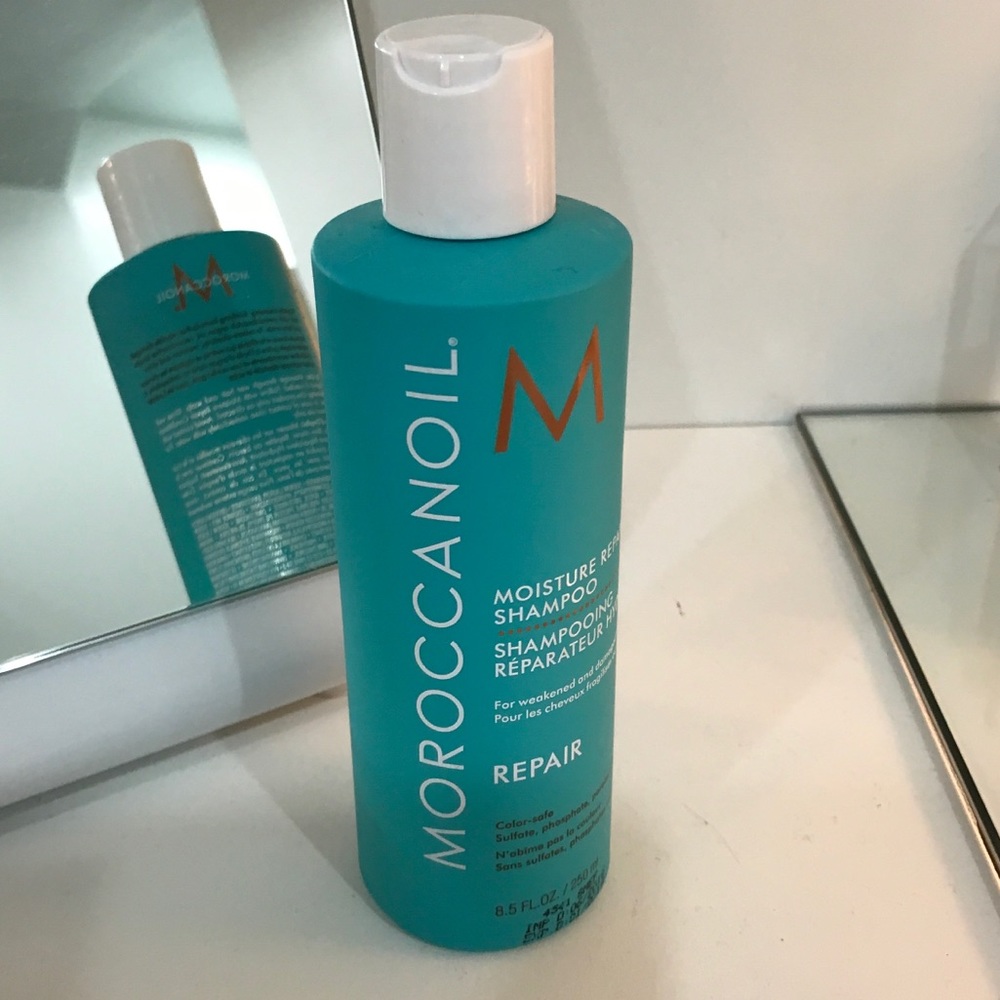 Moroccan oil moisture repair shampoo