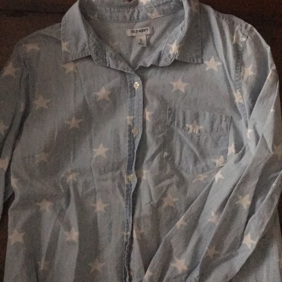 Button down - Picture 2 of 3