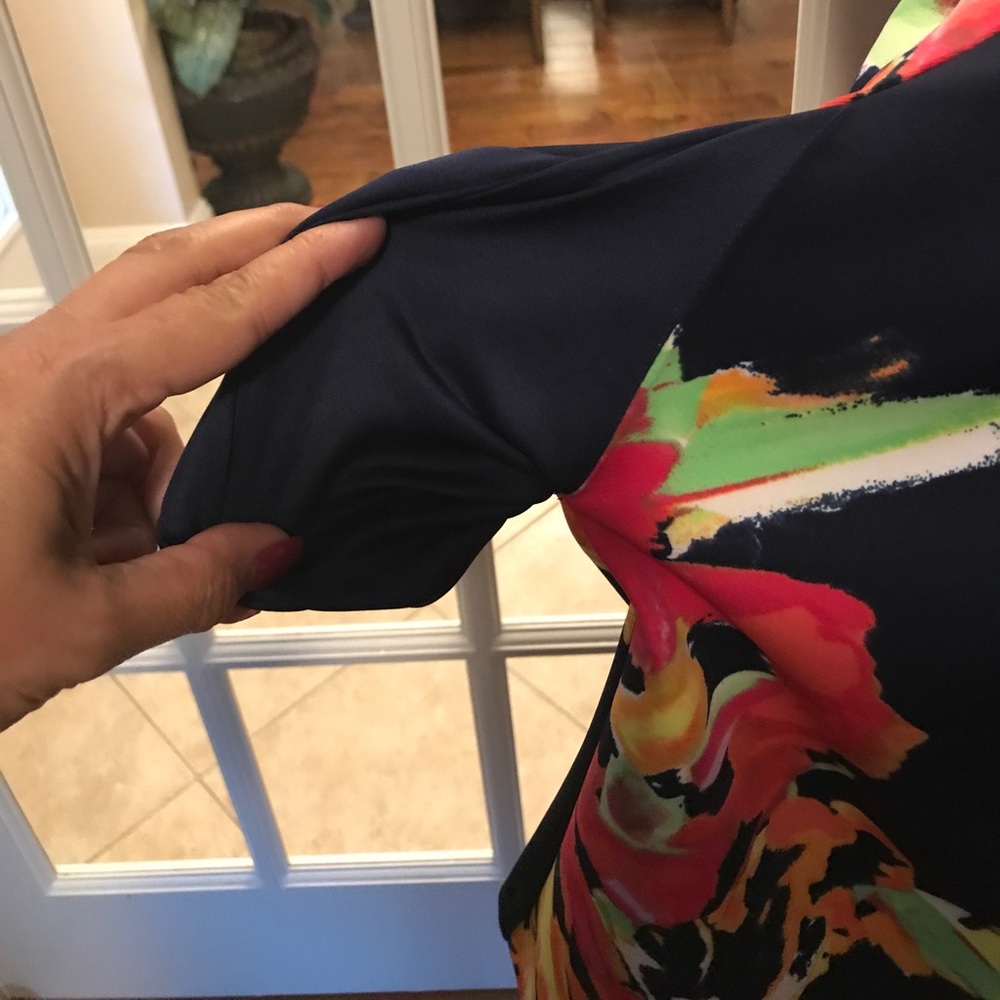 Vince Camuto Navy Midi with Pockets - Picture 3 of 8