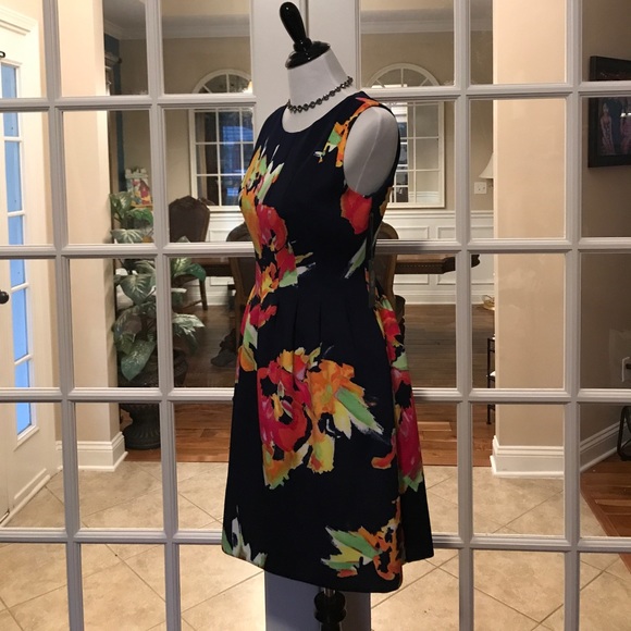 Vince Camuto Navy Midi with Pockets - Picture 5 of 8