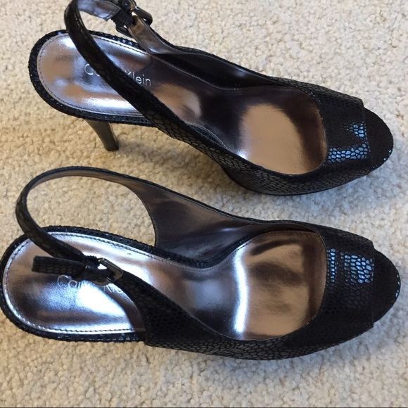 Calvin Klein Snake skin sling back platform pumps - Picture 3 of 5