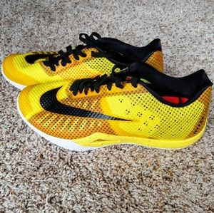 Men's Nike HyperLive Basketball Shoes size 12