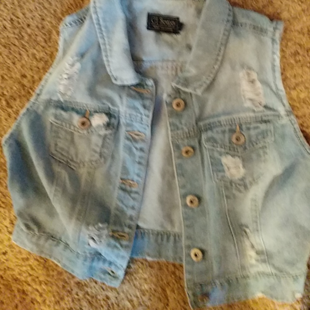 Light distressed Jean vest