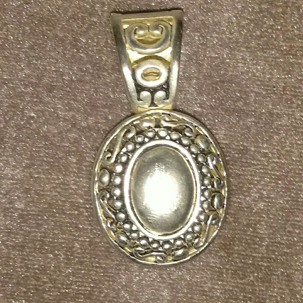 Pendant