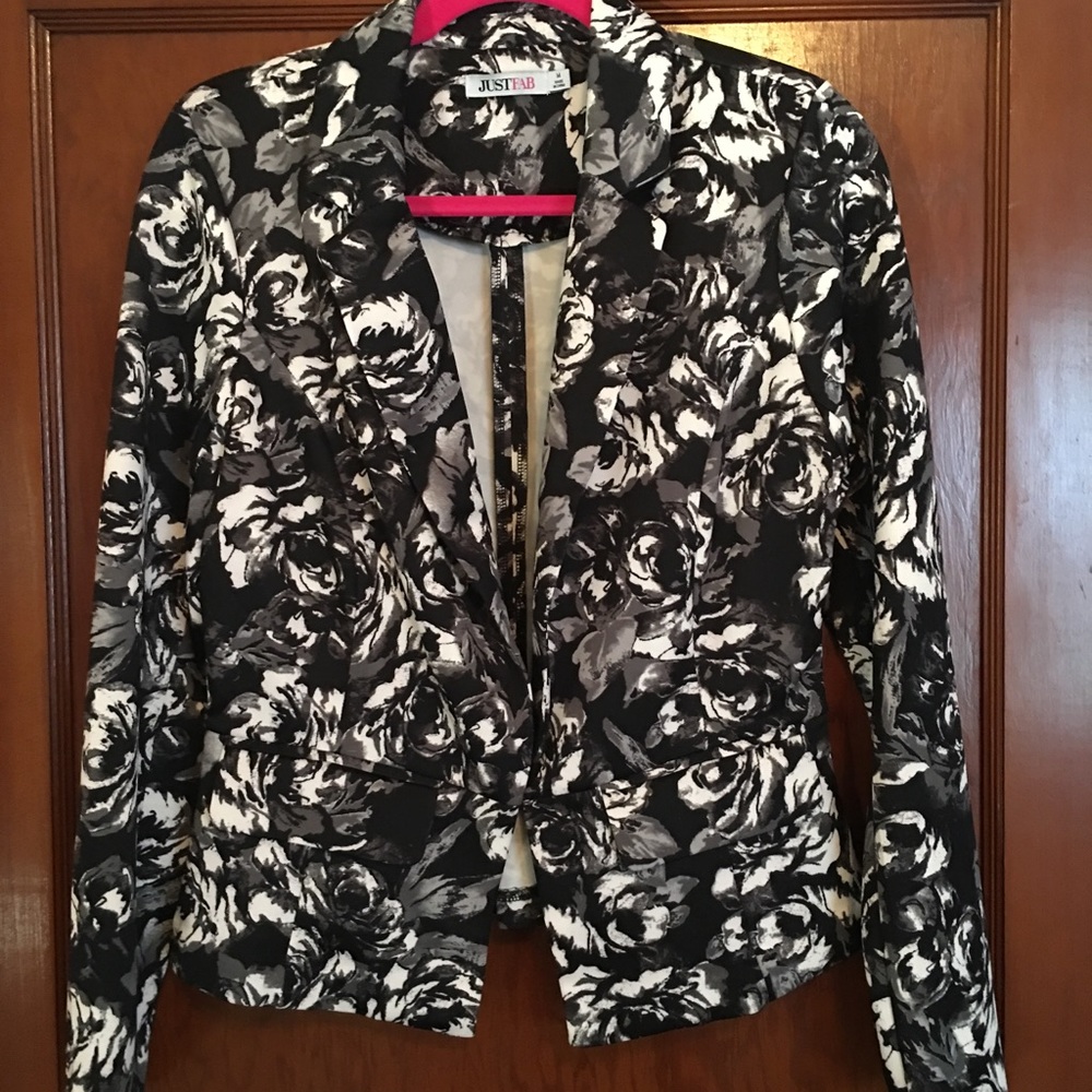 Tailored Blazer