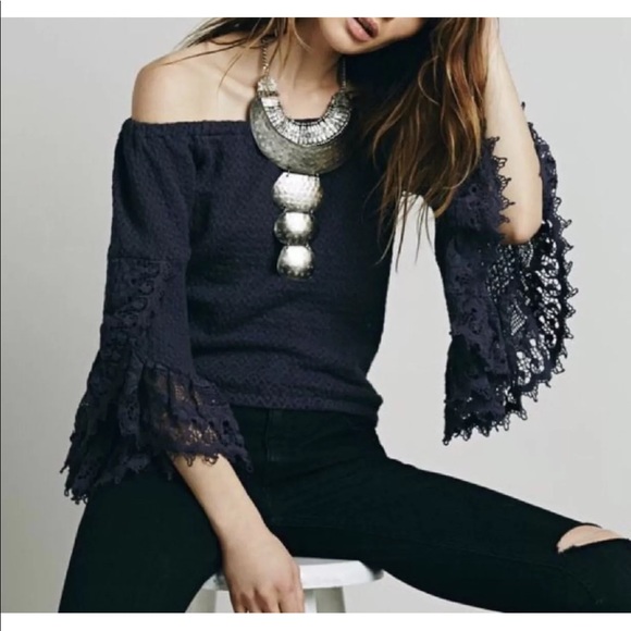 Jen's Pirate Booty Tops - Jen's Pirate Booty *Chemical* purple lace top XS S