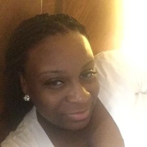 Meet your Posher, Gina