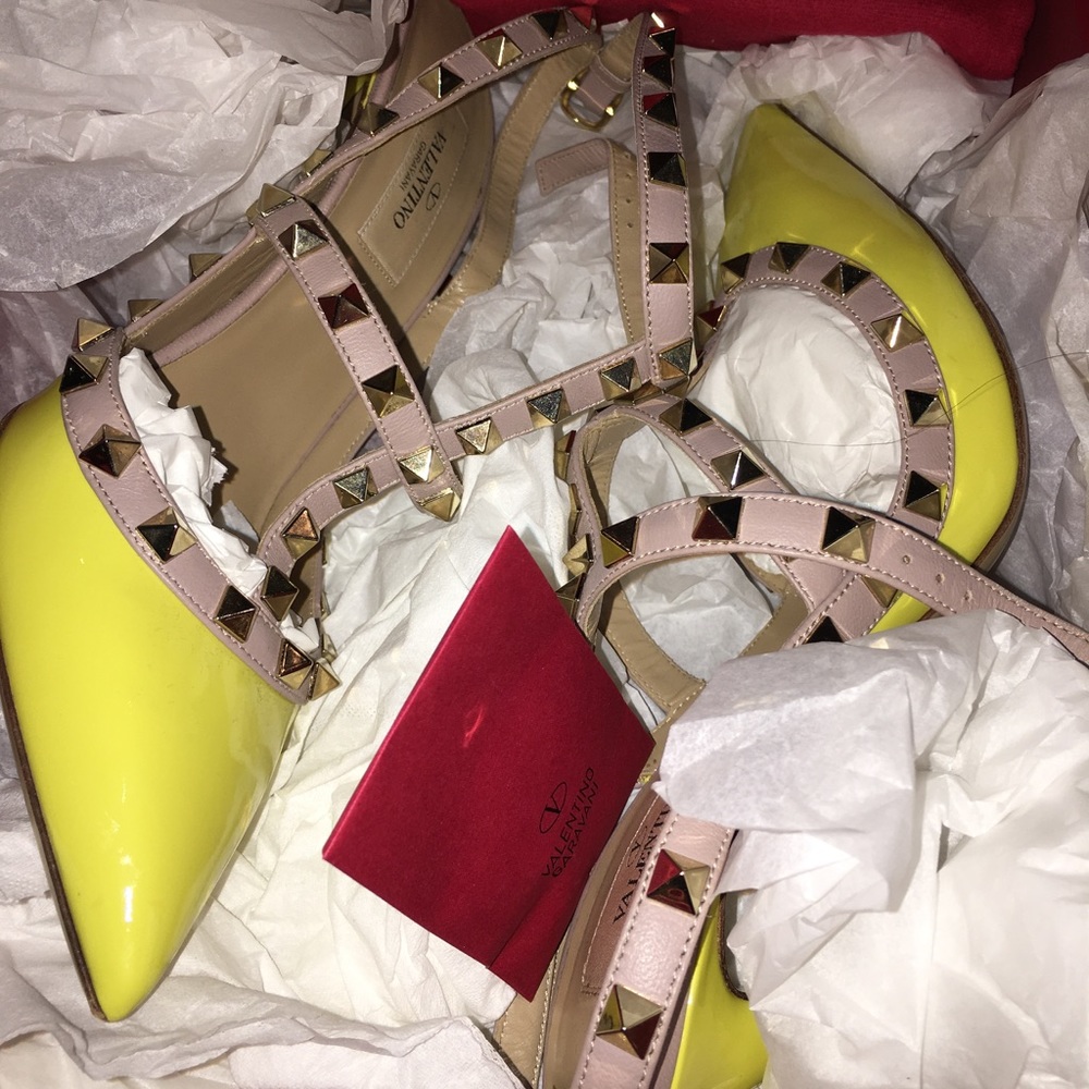 Valentino Garavani classic yellow