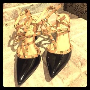 9.5 sole society Black and Tan heels