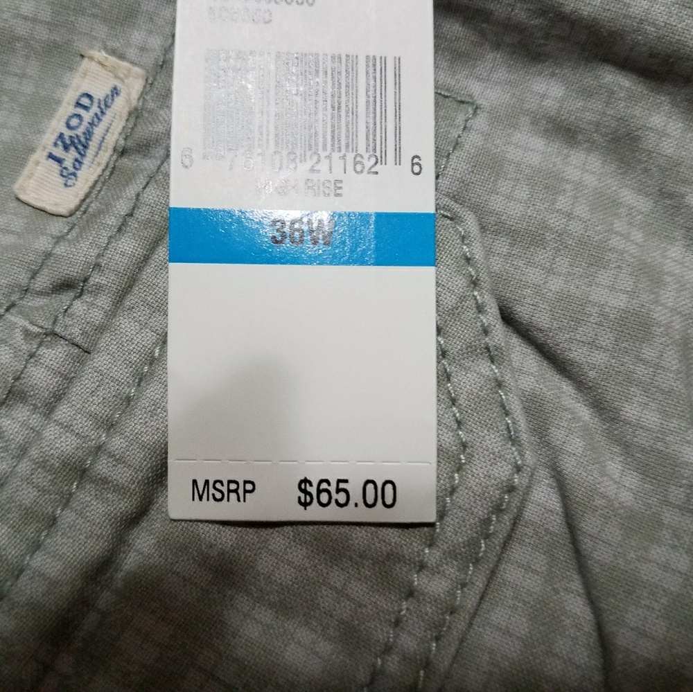 IZOD SHORTS - Picture 4 of 4