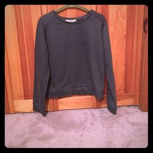 Grey quilted sweatshirt