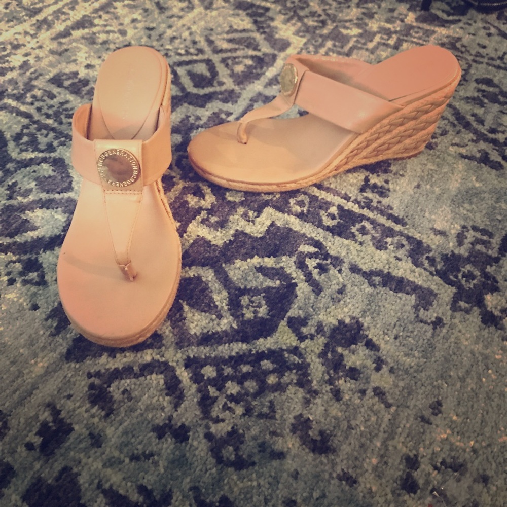 BCBG Wedges