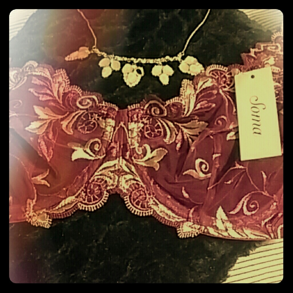 NWT Soma Sensuous Lace Bra