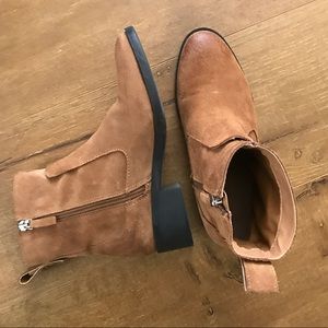 Zara flat leather ankle boots