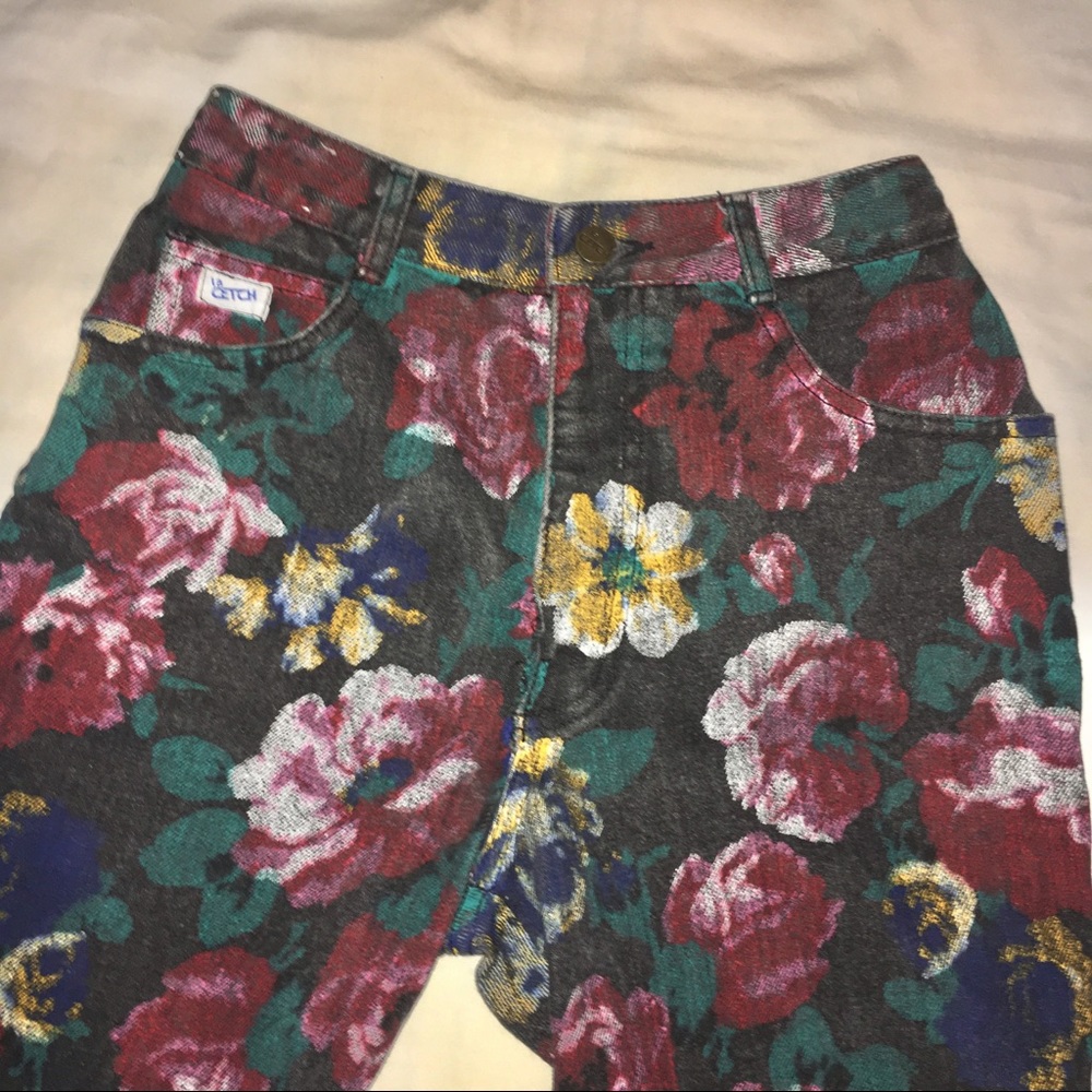 Vintage Floral Print Denim Cutoffs
