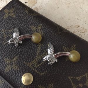 Cufflinks