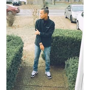 Meet your Posher, Carson