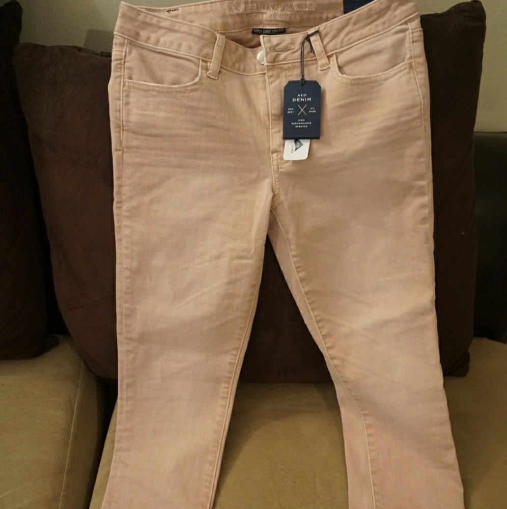 American Eagle Outfitters Crop NWT - Picture 4 of 4