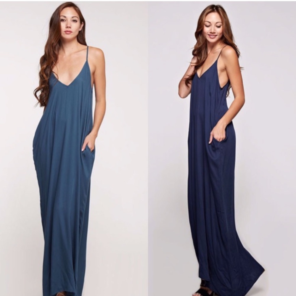 Beautiful teal maxidress with adjustable straps