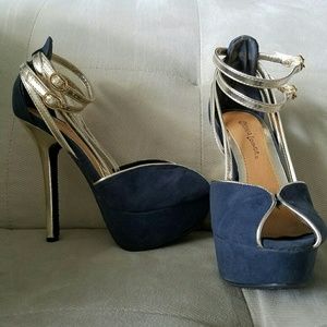 Used. The fit is like size 7.5.