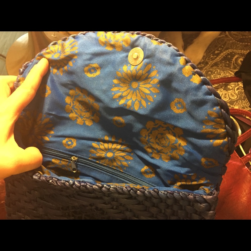 Blue clutch - Picture 3 of 6