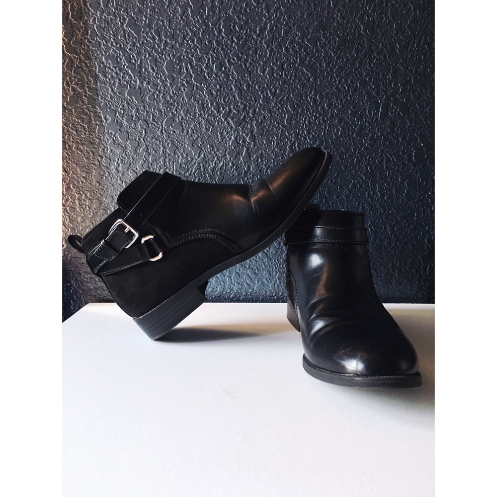 ✨ H&M Black Ankle Boots ✨
