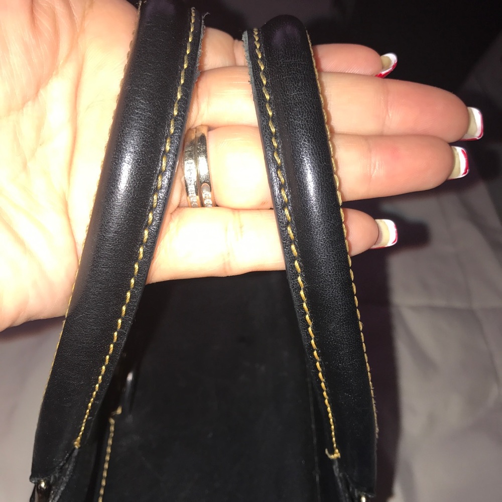 Dooney and Bourke - Picture 2 of 8