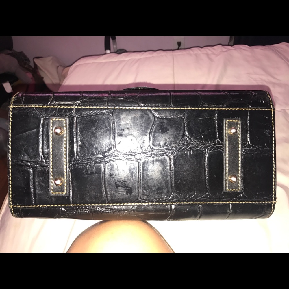 Dooney and Bourke - Picture 3 of 8