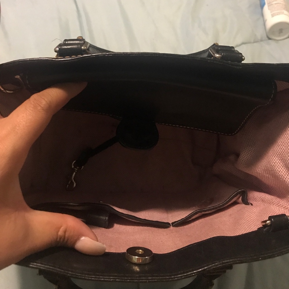 Dooney and Bourke - Picture 8 of 8