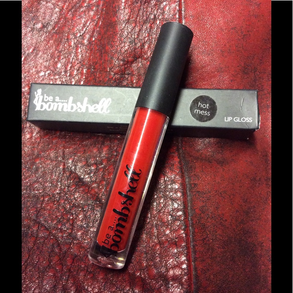 🍭Free With Purchase NWOT Lip Gloss🍭