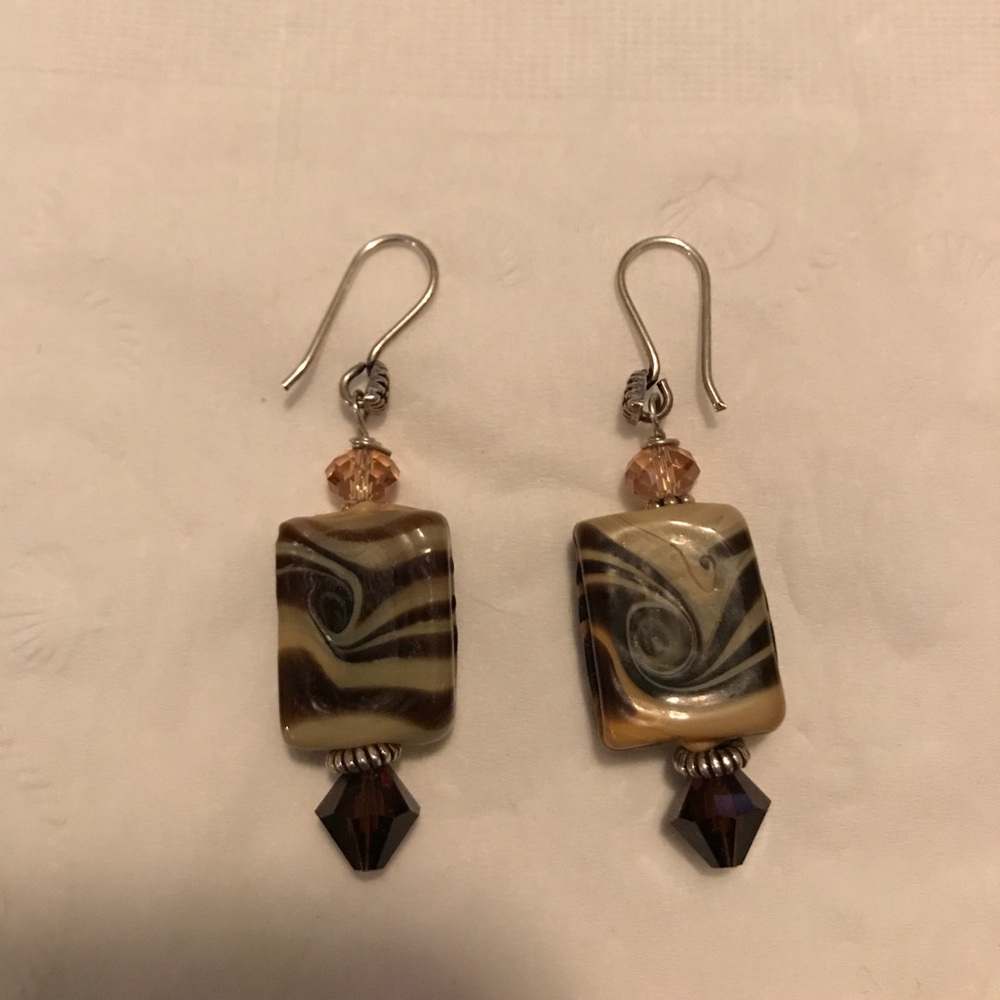 Brown/tan Earrings.