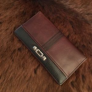 Brighton wallet