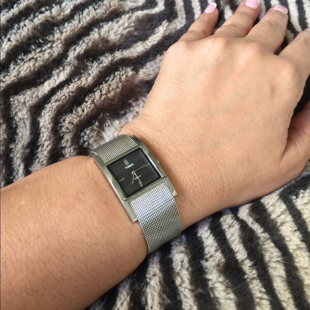 ⌚️ watch