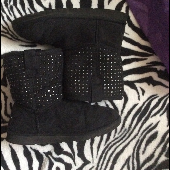 Aeropostale Shoes - Stud boots