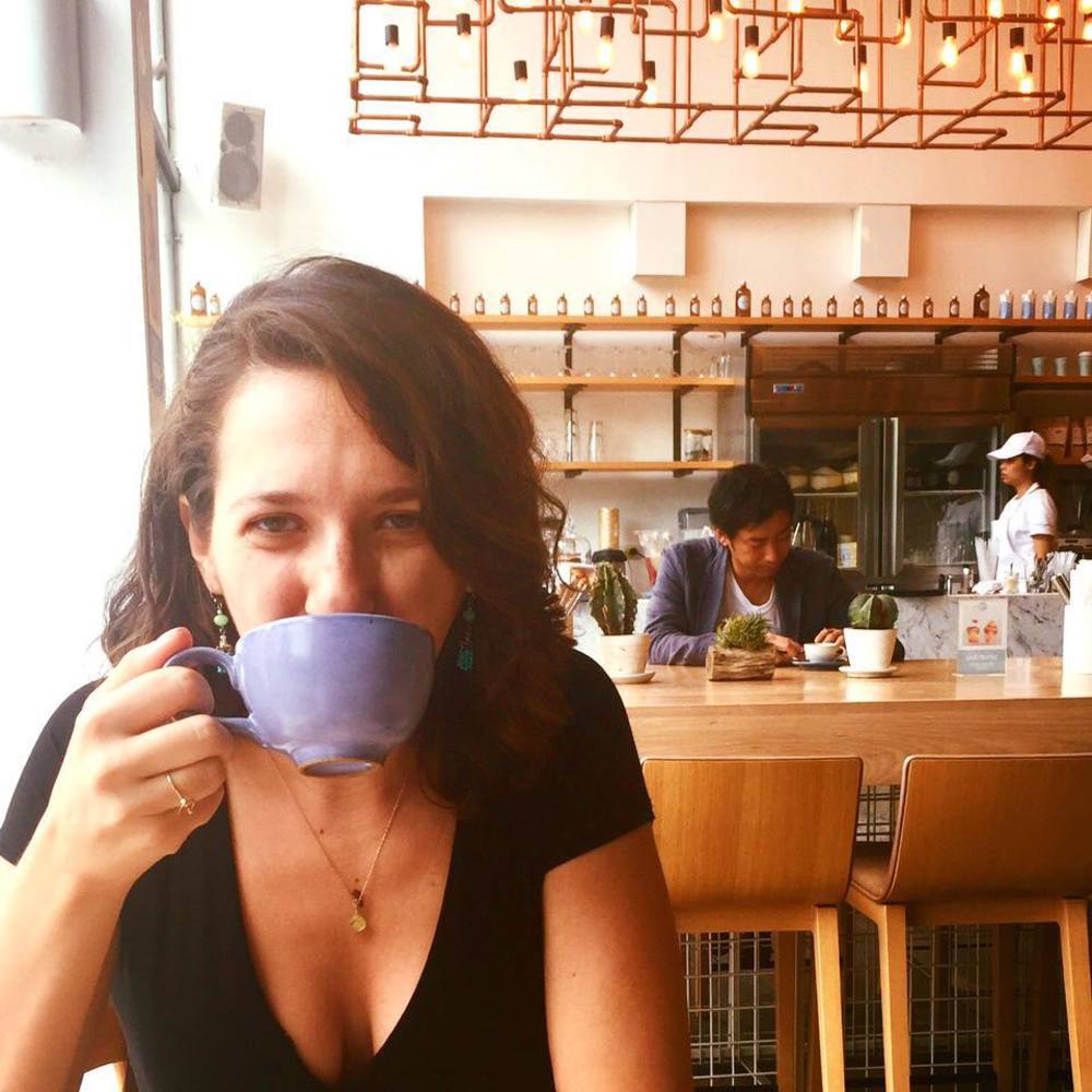 Meet your Posher, Leona