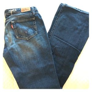 Authentic Levi 518 blue jeans. Size 9 L