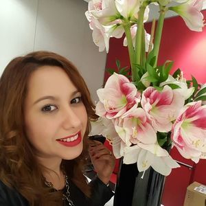 Meet your Posher, Aida