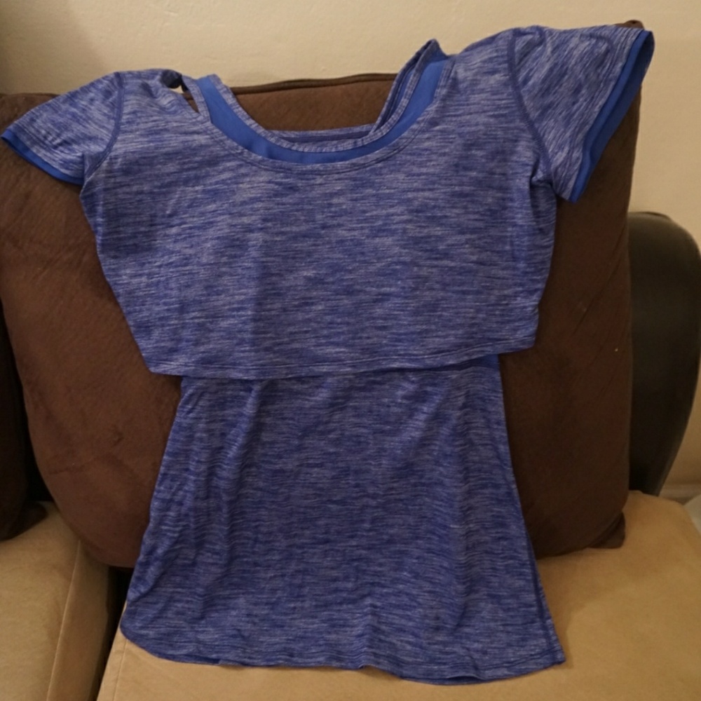 Lululemon Top In Blue - Picture 2 of 2