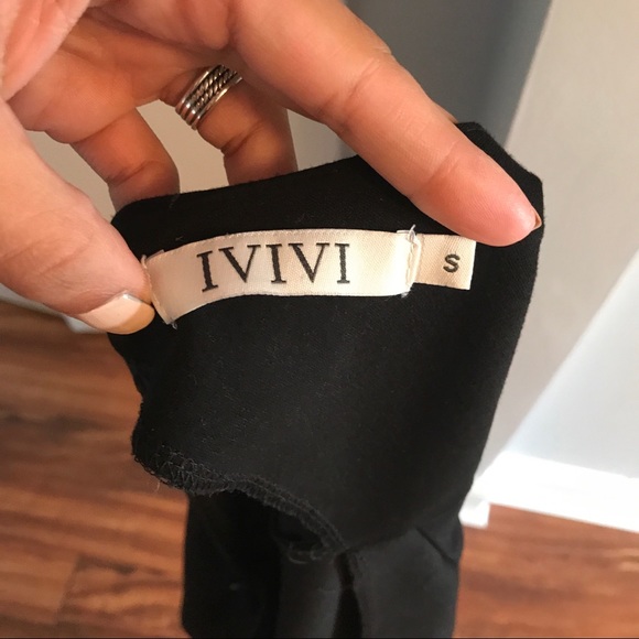 Lulus black bodycon dress with low back - Picture 5 of 6