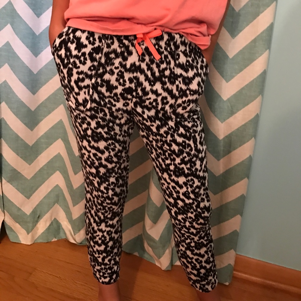 Girl's Black and White Cheetah Print Joggers