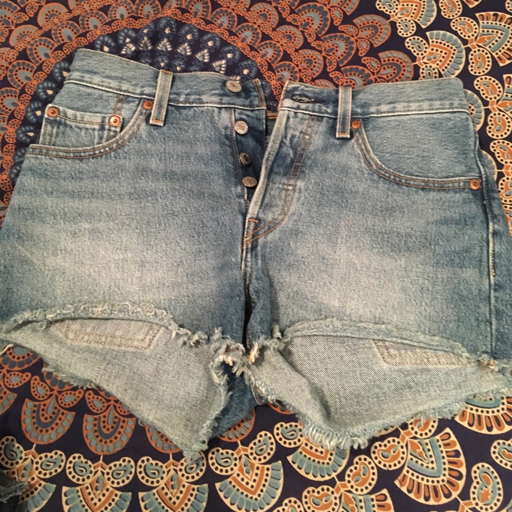 Levi's high waisted shorts