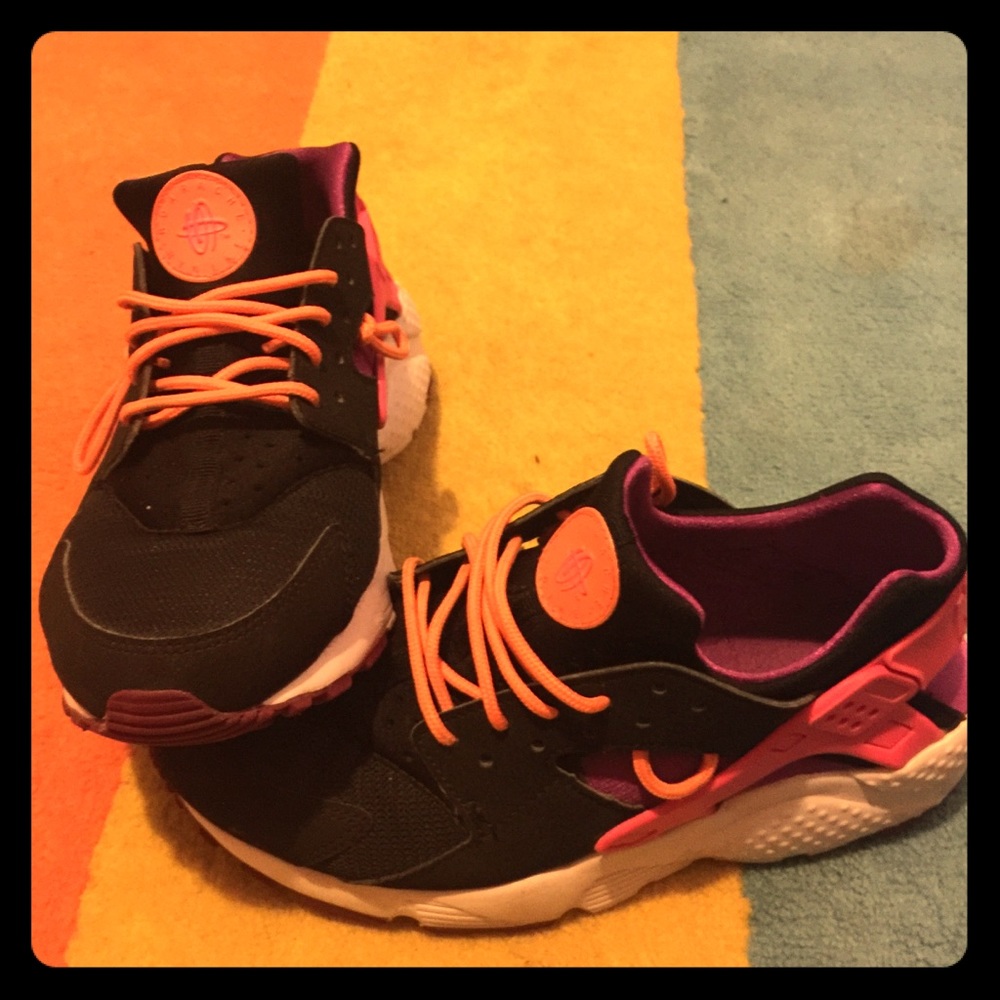 Pretty!! For the little lady's Nike lovers