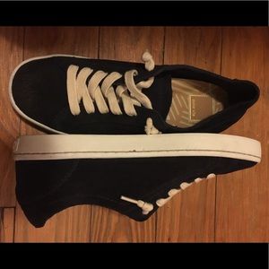 Navy suede Dolce Vita sneakers