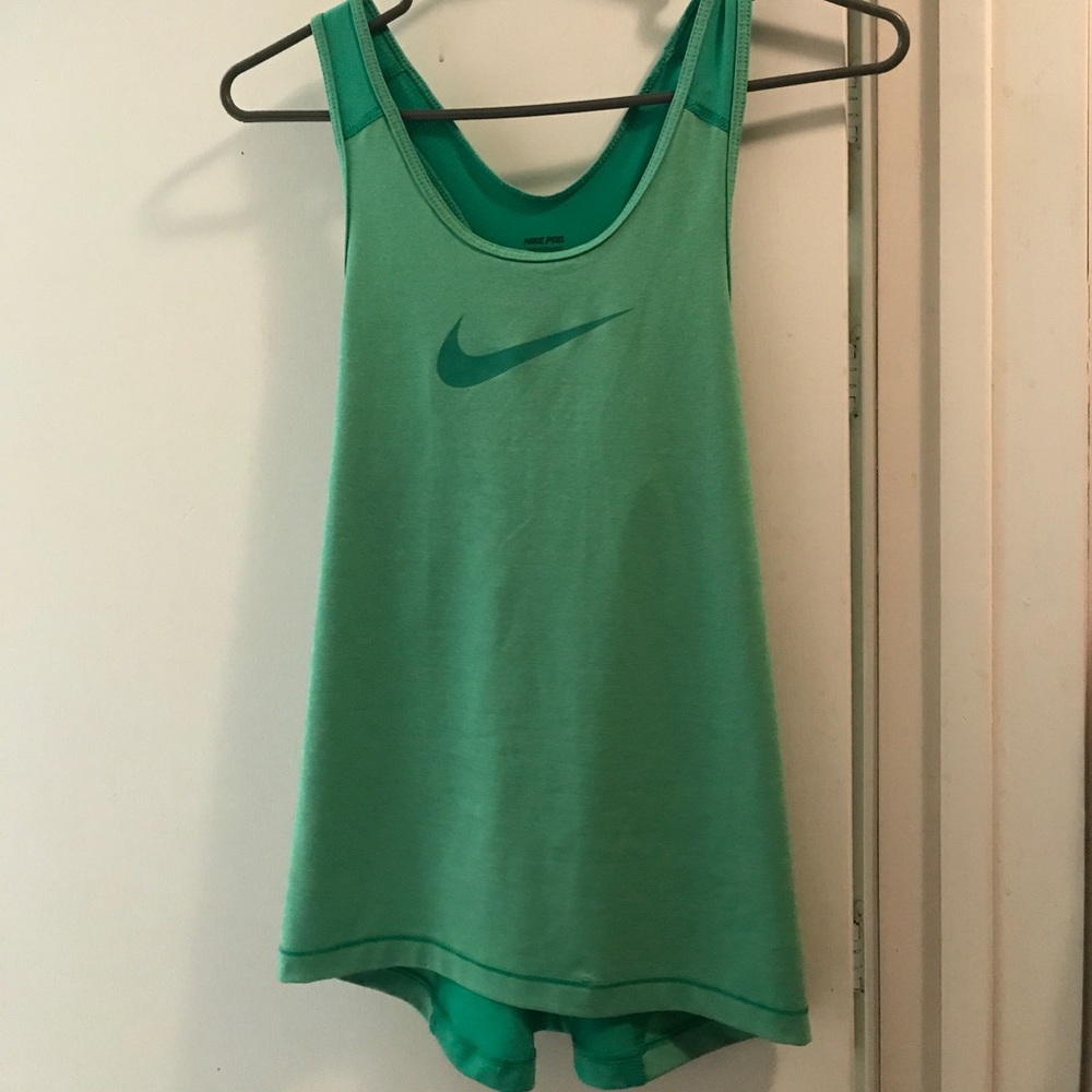 Nike green workout top!