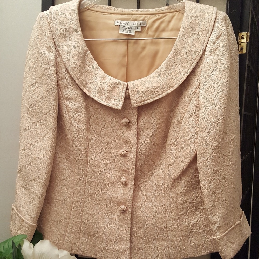 Maggy London polyester and Rayon two piece suit.