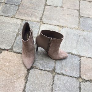 Like new taupe booties