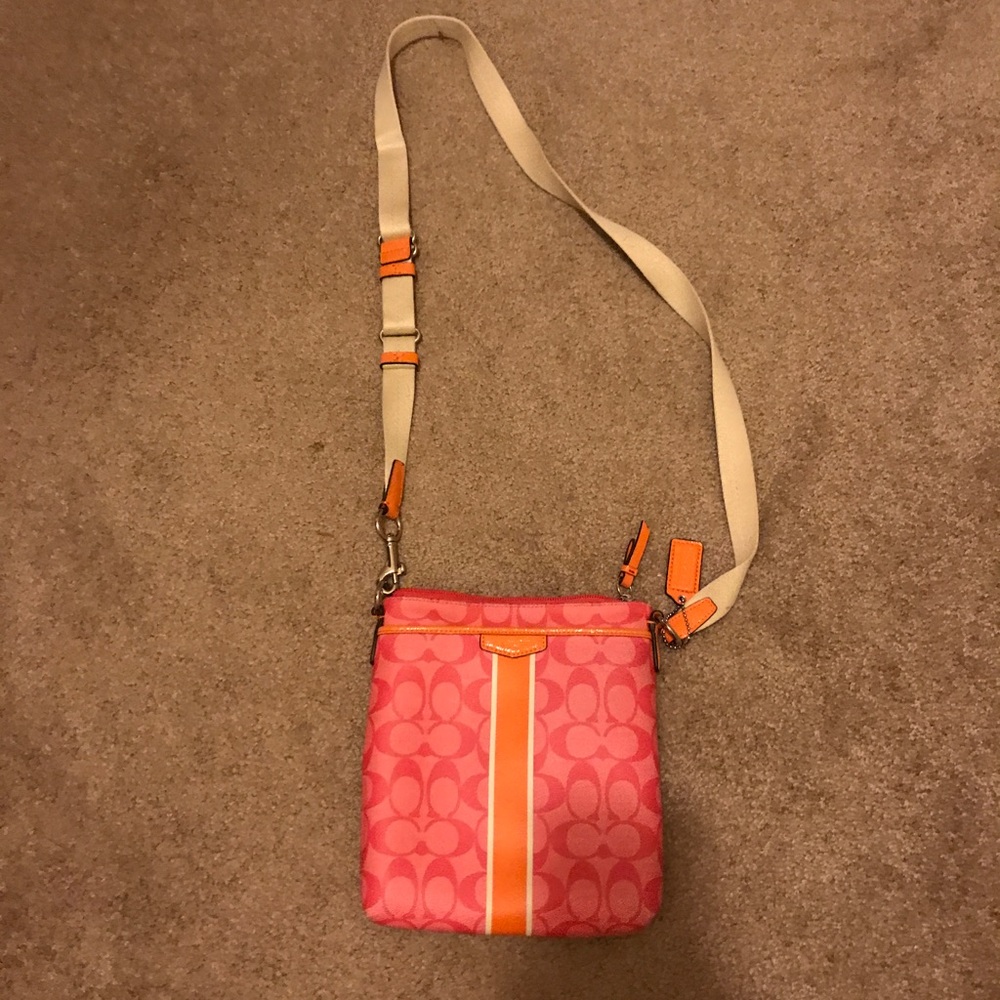 Authentic coach purse