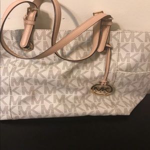 Women hand bag